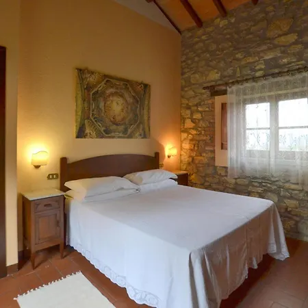 3 Bedroom Gorgeous In St, Maria In Tiberina *