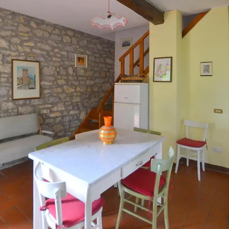 3 Bedroom Gorgeous In St, Maria In Tiberina * Monte Santa Maria Tiberina