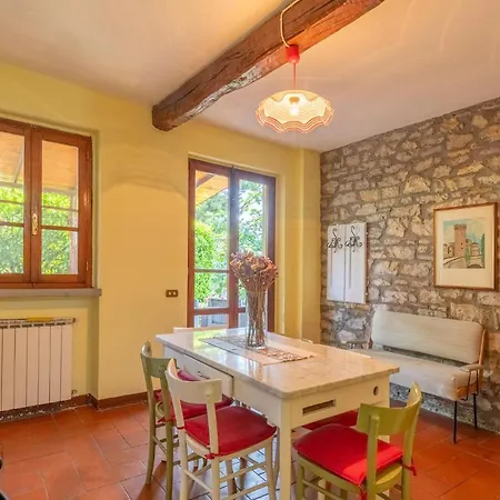 Dom wakacyjny Fienile
